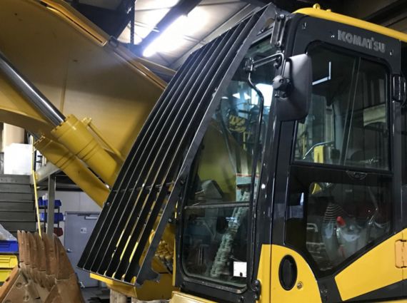 Protector de parabrisas delantero para excavadora