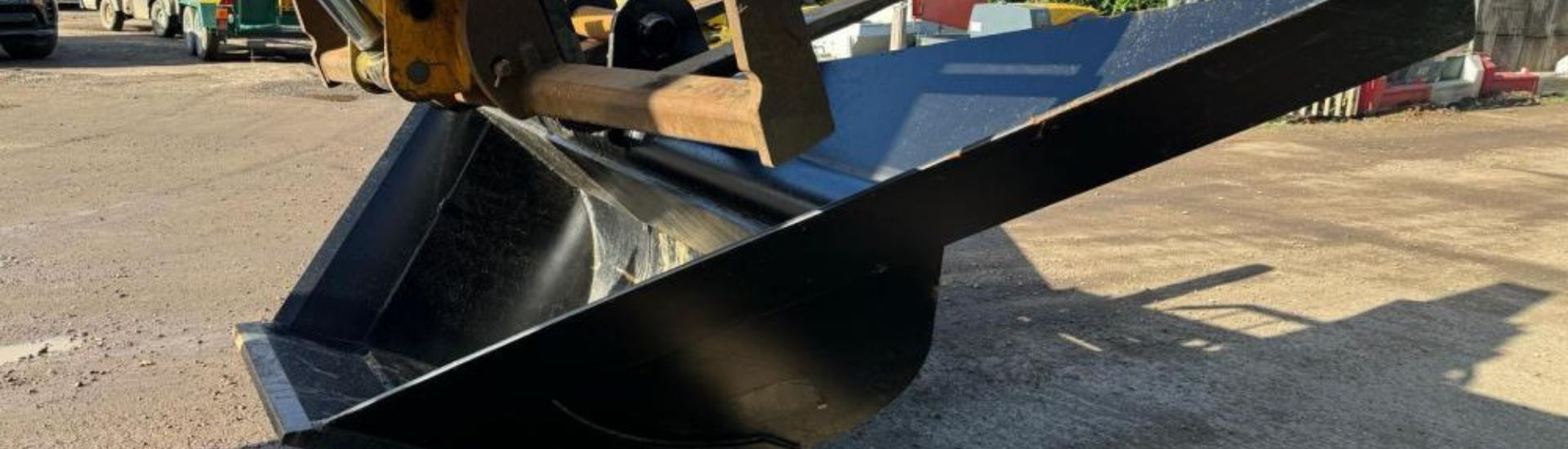 Cucharón en V NewReach para excavadora